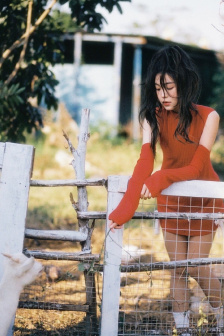《年轻女教师